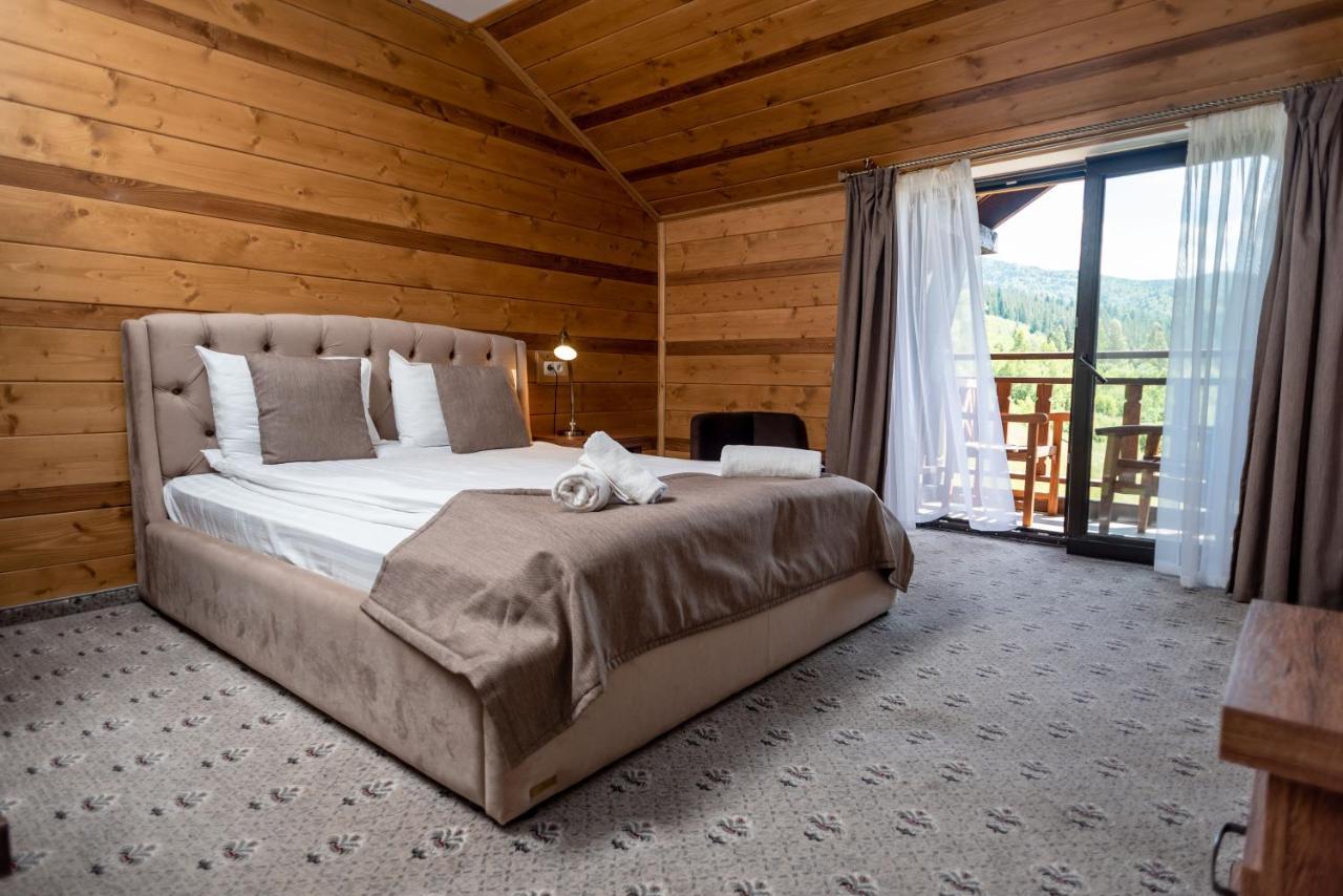 Residence Chalet & Nesh Tatariv Kültér fotó