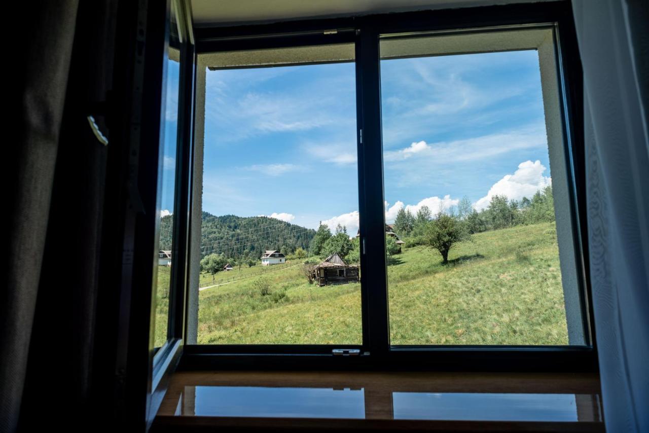 Residence Chalet & Nesh Tatariv Kültér fotó