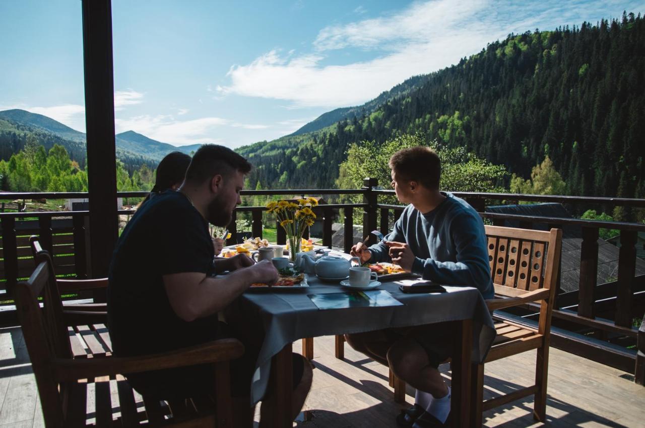 Residence Chalet & Nesh Tatariv Kültér fotó
