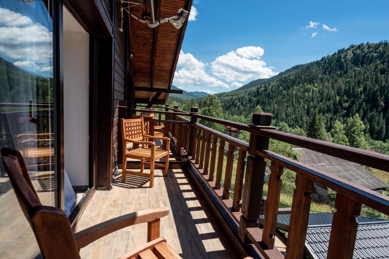 Residence Chalet & Nesh Tatariv Kültér fotó