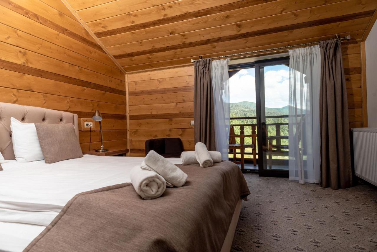 Residence Chalet & Nesh Tatariv Kültér fotó