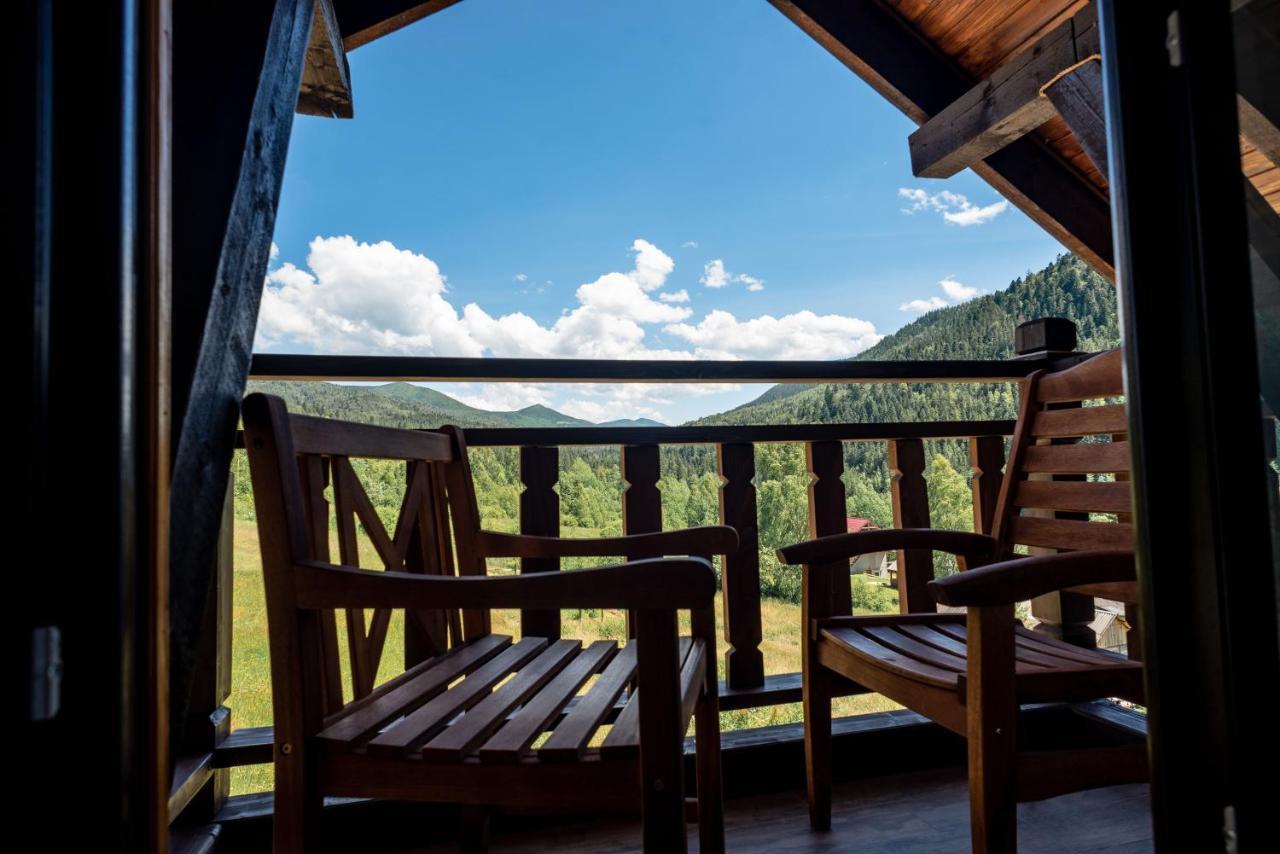 Residence Chalet & Nesh Tatariv Kültér fotó