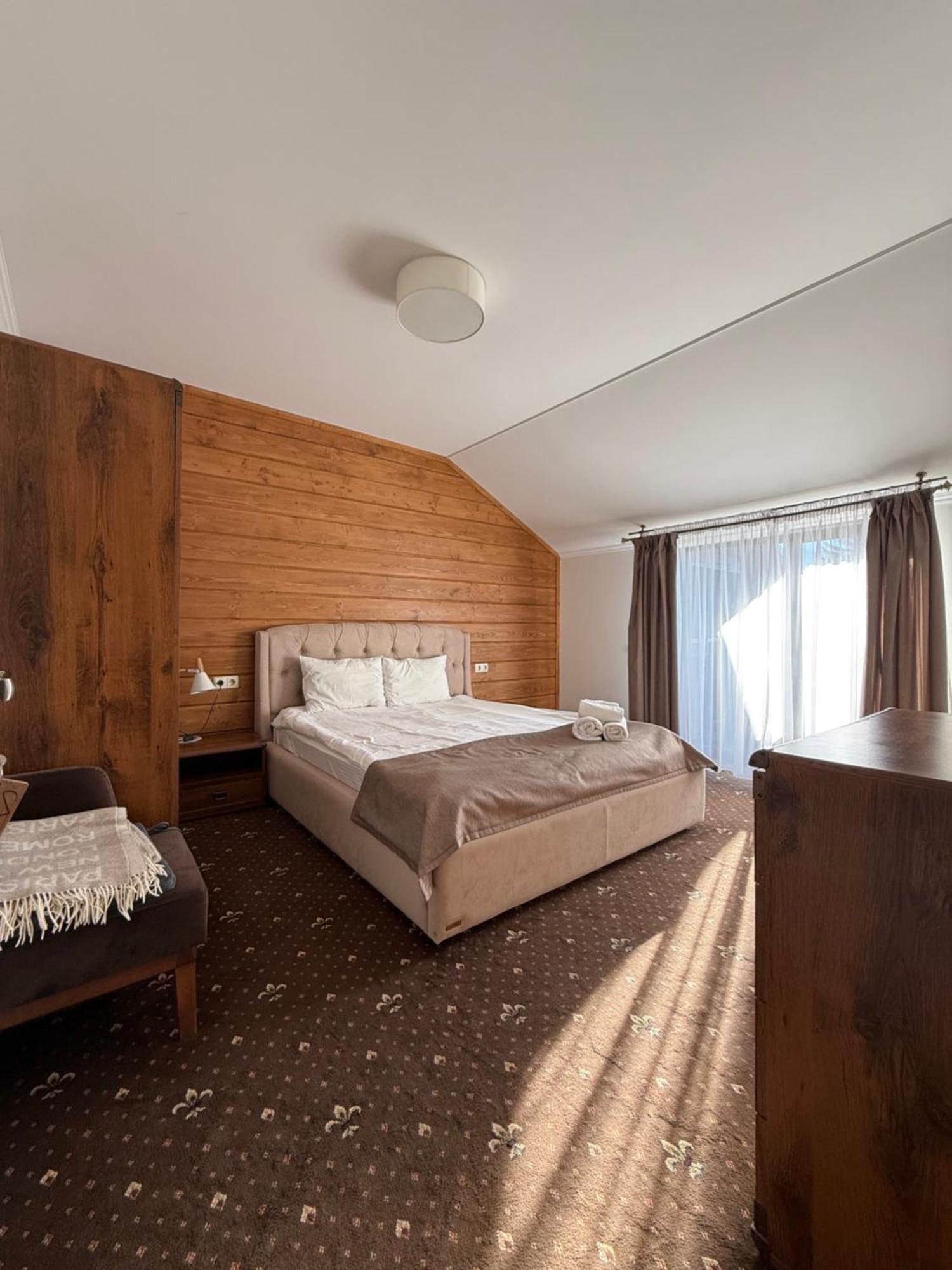 Residence Chalet & Nesh Tatariv Kültér fotó