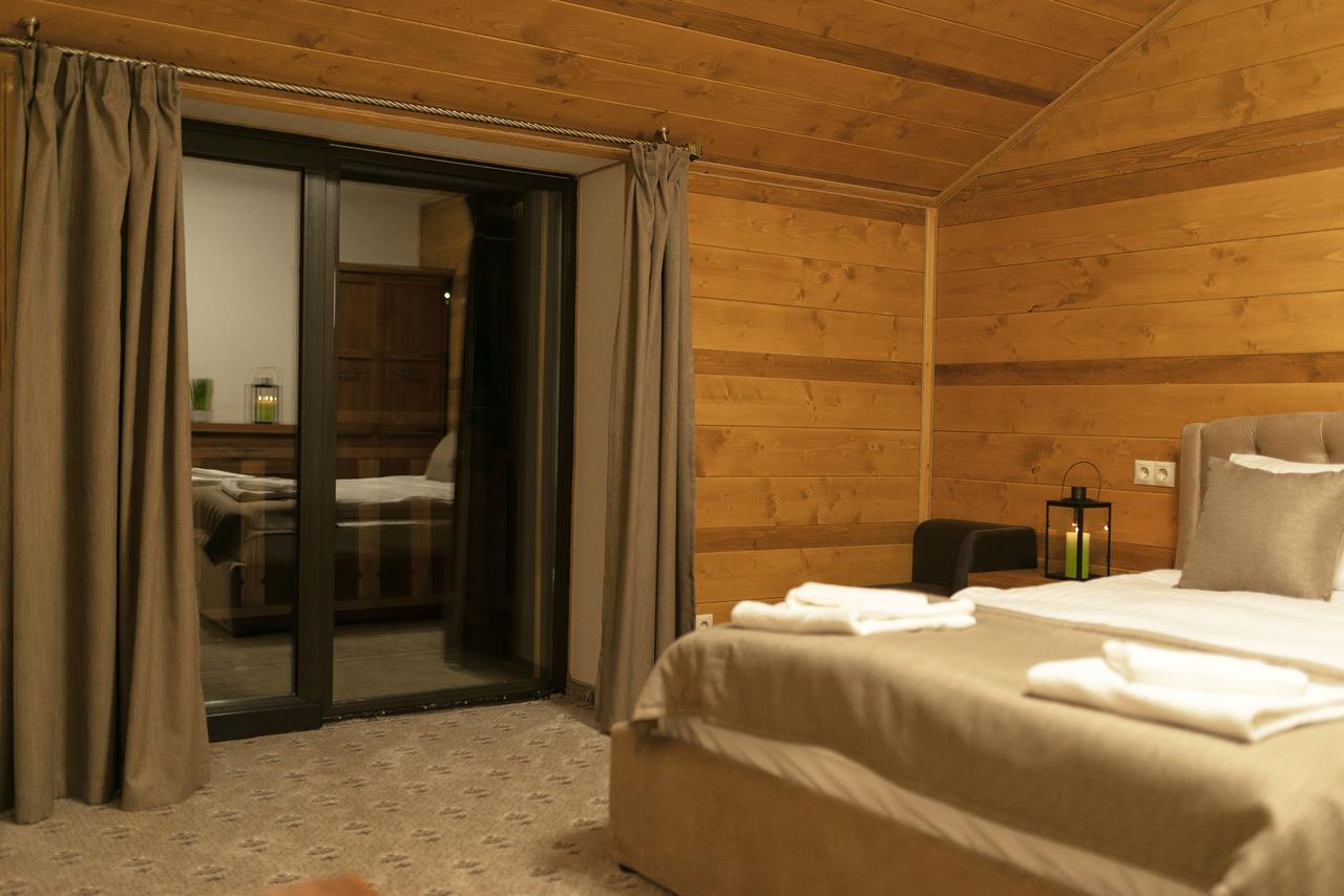 Residence Chalet & Nesh Tatariv Kültér fotó