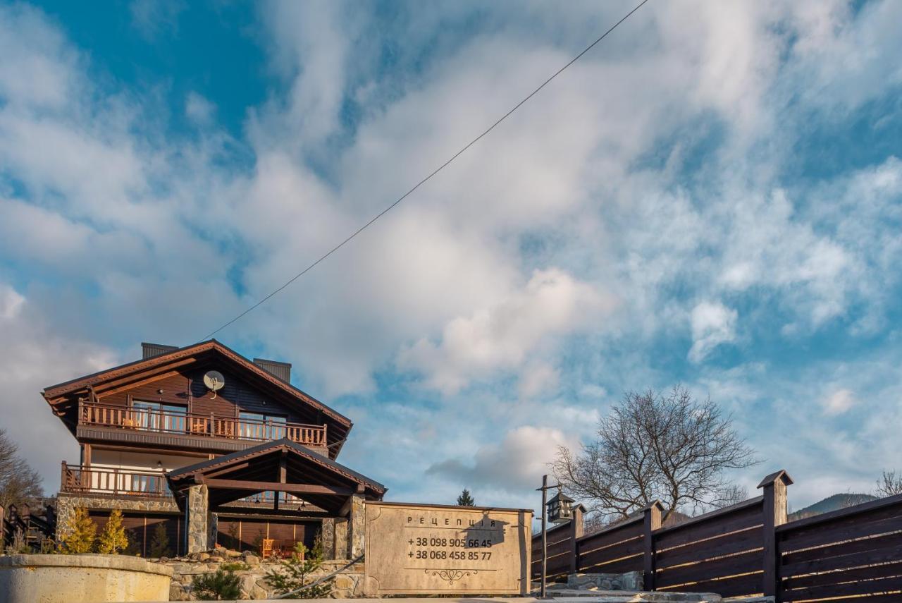 Residence Chalet & Nesh Tatariv Kültér fotó